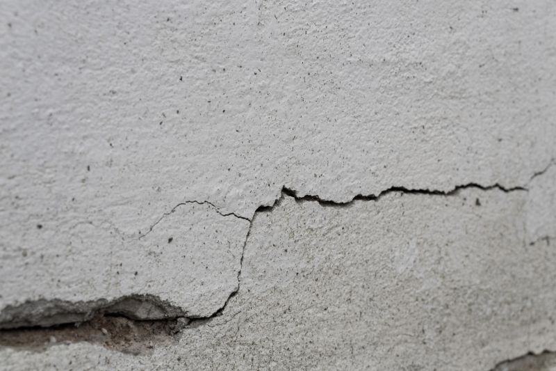 Foundation Crack Sealing in Fort Myers Beach, FL