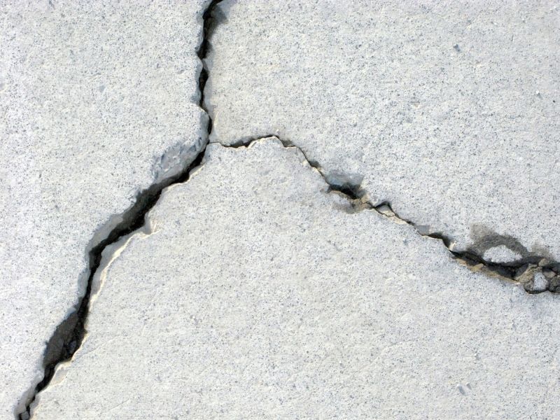 Structural Crack Repair in Fort Myers Beach, FL